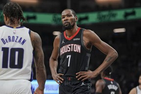 南宫28- 杜兰特关键节点回归赛场,篮网带队取胜了吗 