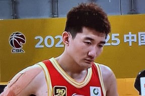 南宫28-关于今晚福建男篮备战国王杯，单刀错失细节流出，话题不断，身体对抗强度拉满的信息