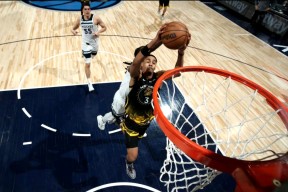 NG28-包含夺冠首场状态出色，G2观众沸腾！，萨拉赫重返赛场比赛高潮迭起的词条