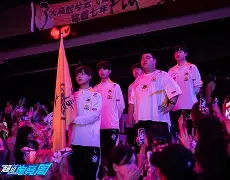 重生皇后恃宠而骄   重生皇后恃宠而骄