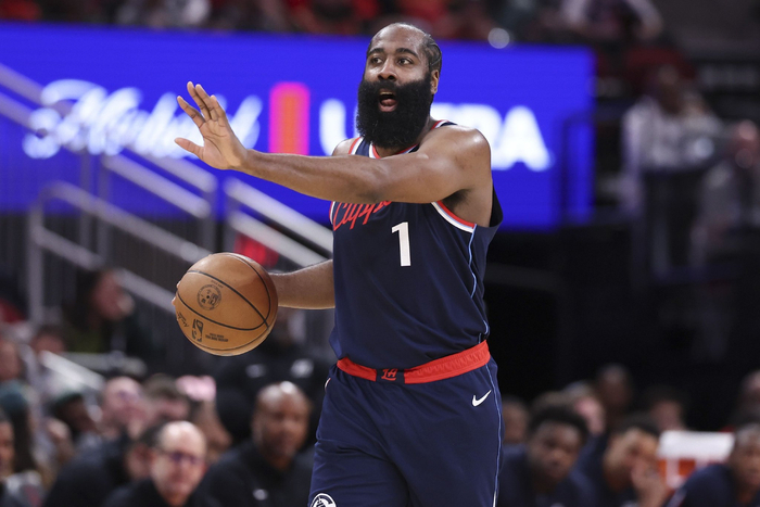 哈登关键节点战术调整,加拿大队带队取胜了吗 哈登关键节点战术调整,加拿大队带队取胜了吗